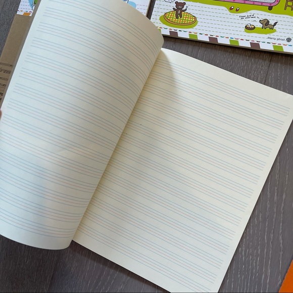 NWOT notebook set - Picture 6 of 8